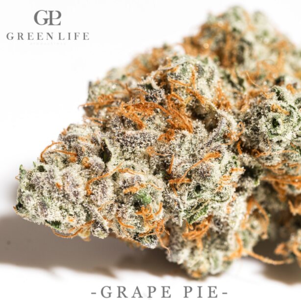 Best Flower winner — Grape Pie · Green Life